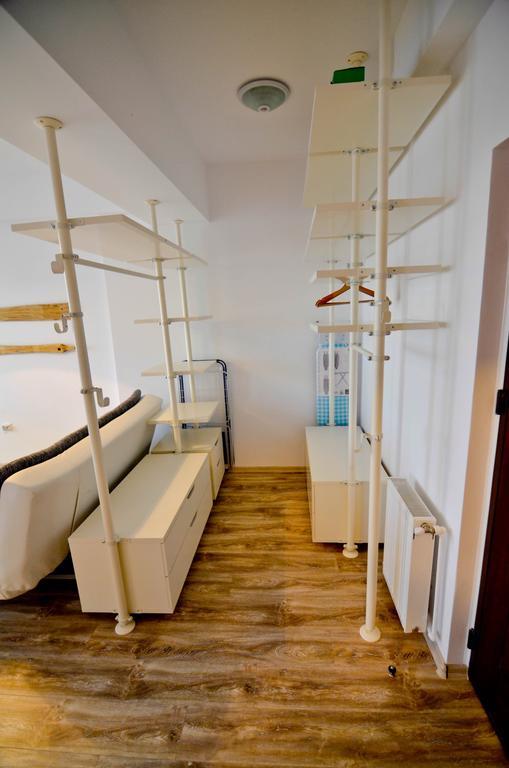 Summerland Happy Blue Apartments Mamaia Exterior photo